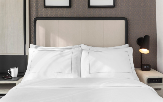 voco Times Square South New York by IHG
