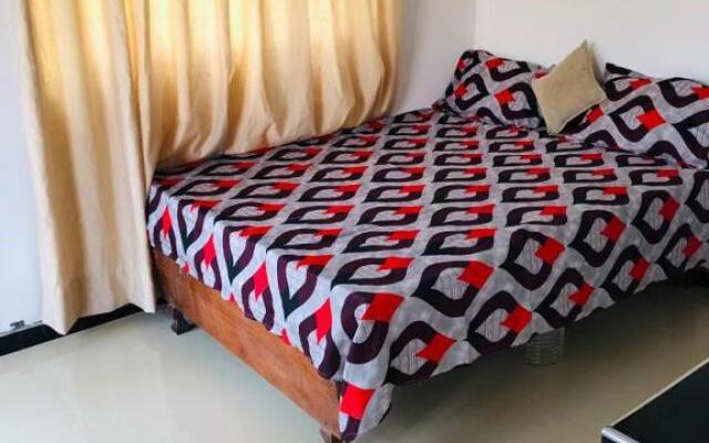 Akee Guest