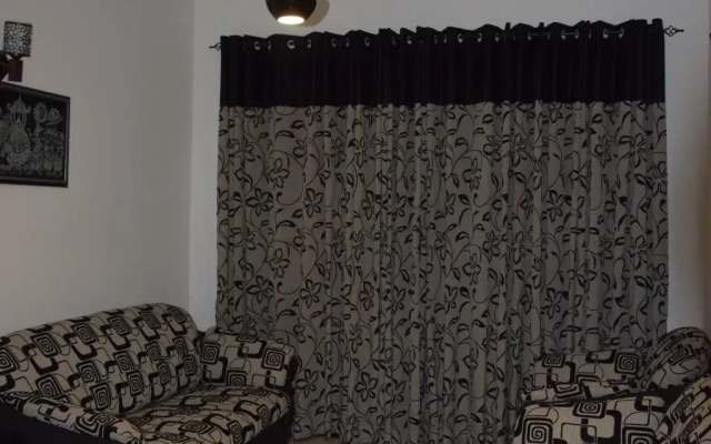 Casa White Lounge