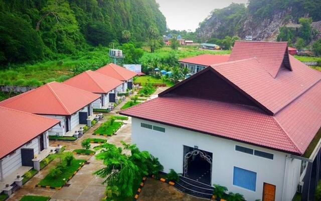 Thiri Hpa An Hotel