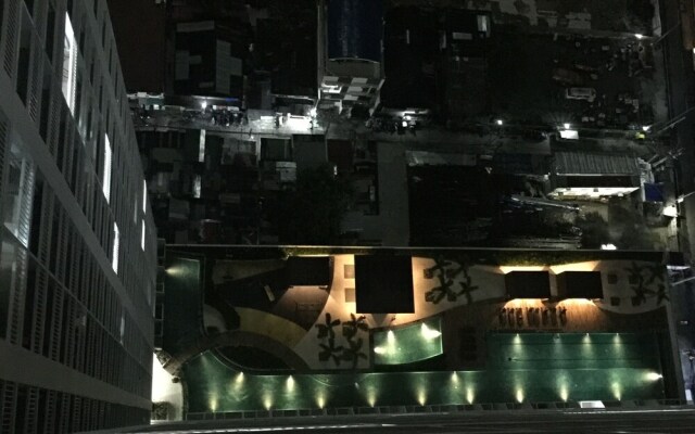 Breeze Residences Condo