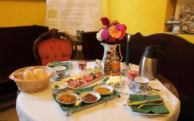 Heinrich's Pension & Cafe-Wirtschaft