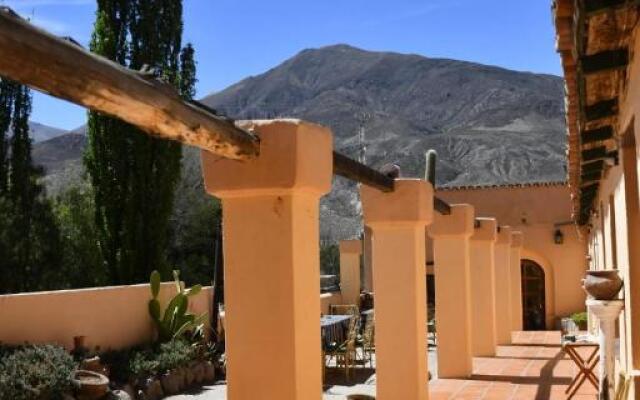 Hosteria La Granja