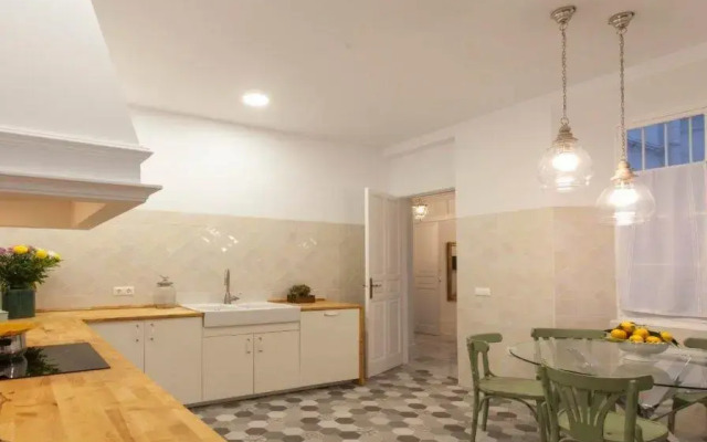 Apartment in Malaga - 104593