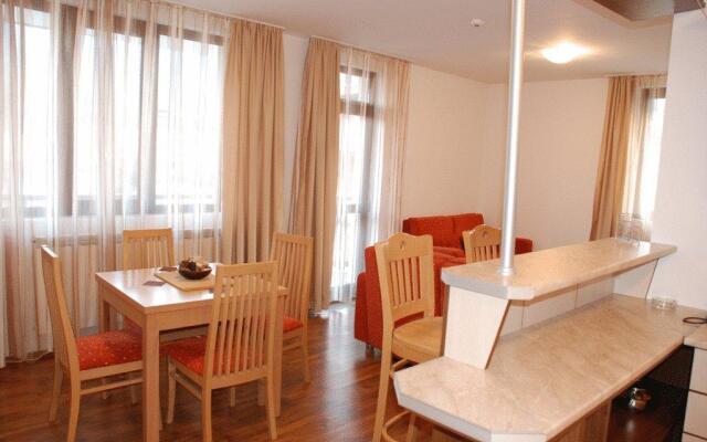 Elegant Lodge Hotel