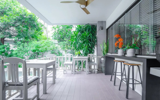 Yellow Ribbon Hills, Boutique Suites