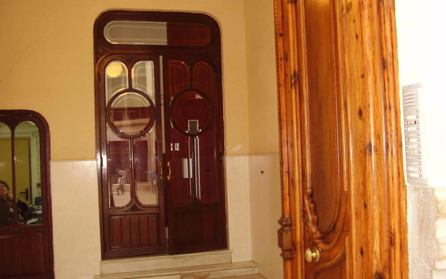 Hostal Moratín