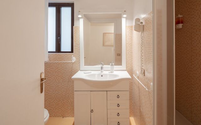 Campo Viola 10 people