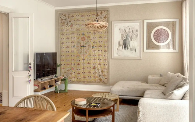 Grand Central Apartment by Homing