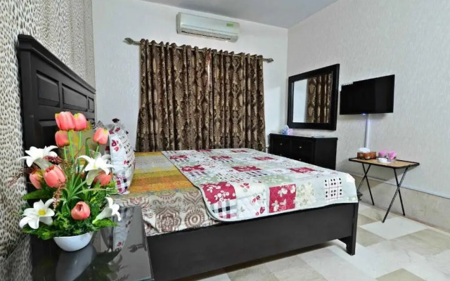 Hotel Blue Sky Karachi