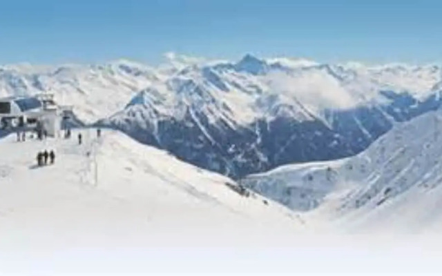 Appartement 4p Luchon cures & ski Soda