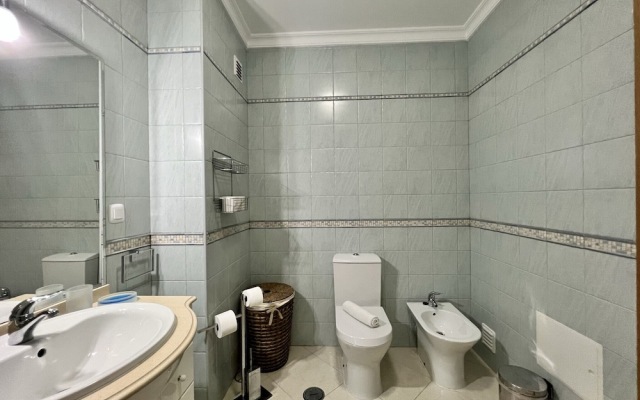 Armação Pêra Typical by Homing