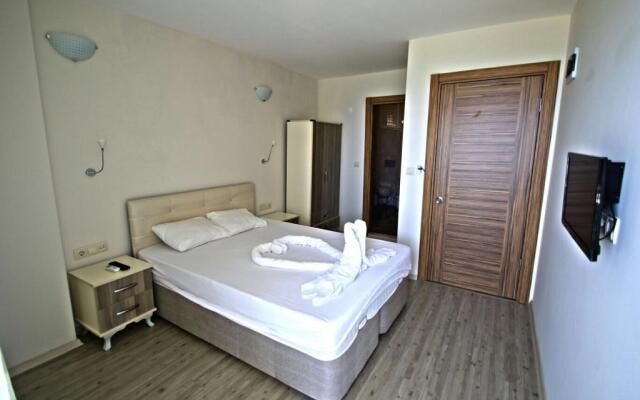 Ozguzelcamli Otel