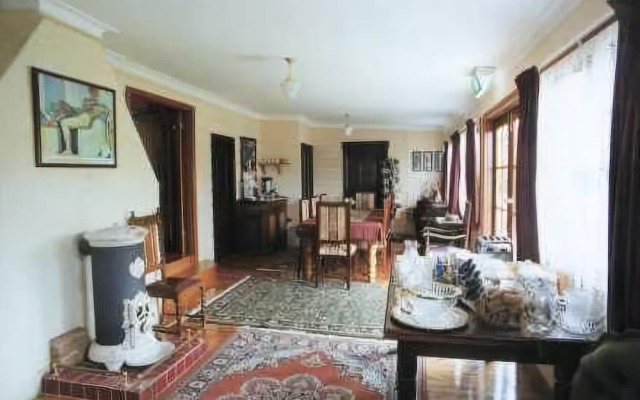 Sirens Bed & Breakfast