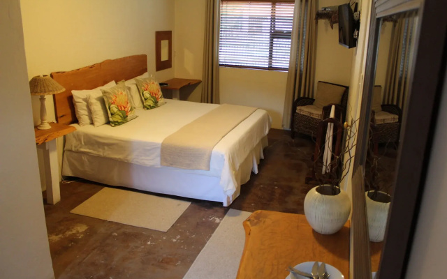 Tidewaters River Lodge