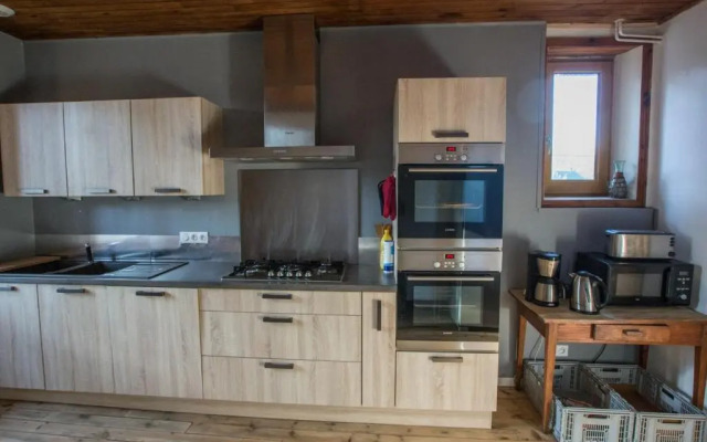 Gîte Le Chambon-sur-Lignon, 9 pièces, 15 personnes - FR-1-582-21