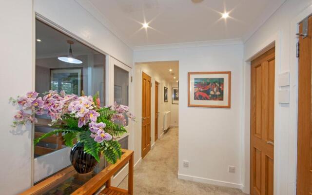 5 bed house near Oban