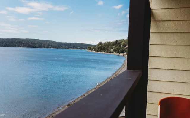 The Oceanfront Hotel