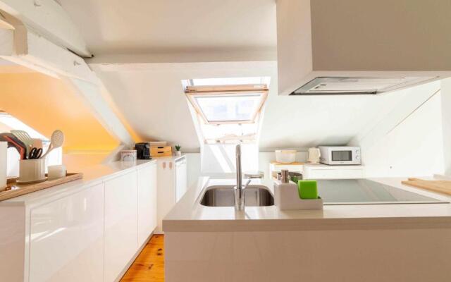 MyHomeisYourHome Viana Center Apartment