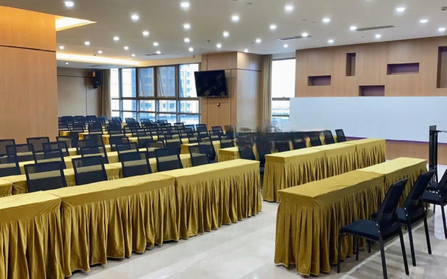 Hampton by Hilton Chengdu Longquanyi