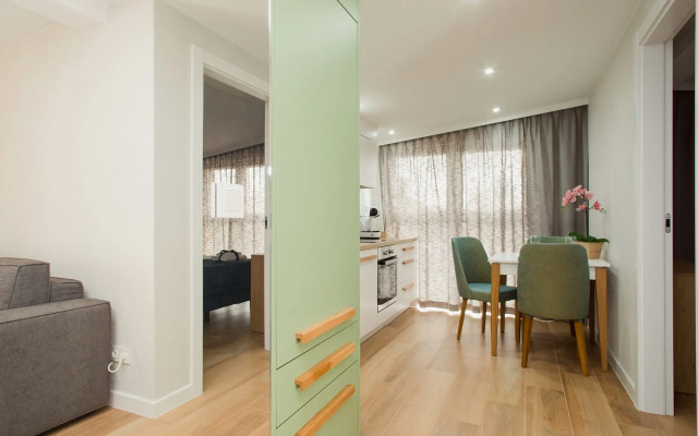 ShortStayPoland Aparthotel