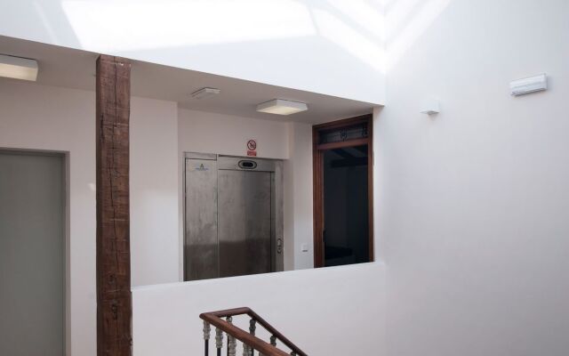 Roisa Suites