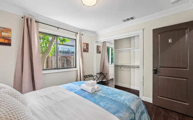 Stunning House wt 6Br 5bth SJ