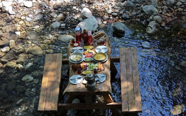 Antik Vadi Bungalov Otel