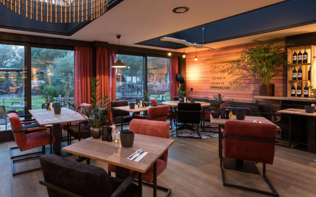 Strandhotel Westduin
