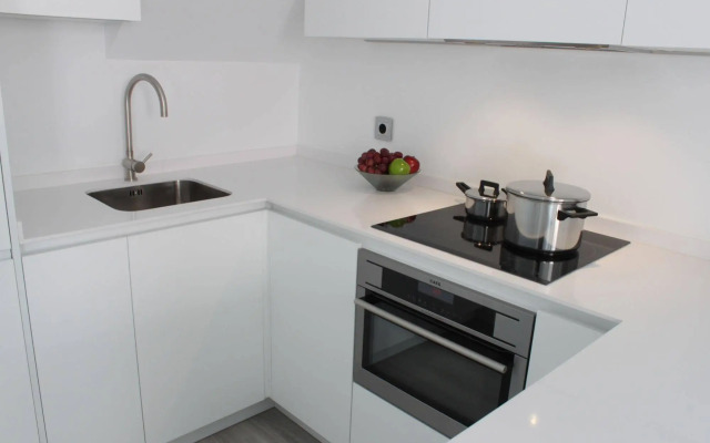 Life Apartments Santo Rey
