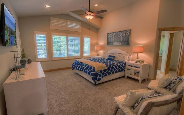 Hole in One Hideaway