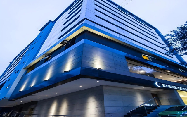 Ramee Grand Hotel and Spa, Pune