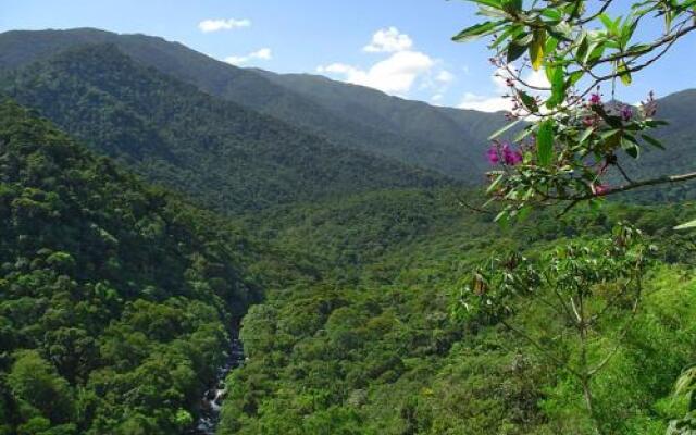 Apartamentos Com Vista da Serra Itatiaia