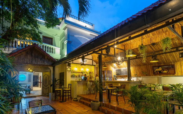 River Retreat Boutique Hotel