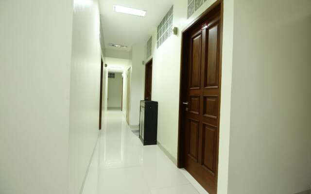 Airy Pasteur Surya Sumantri Kav 4B Sutami Bandung