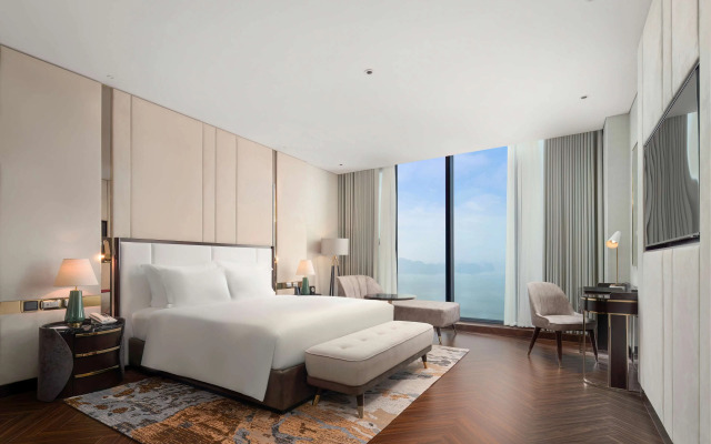 Radisson Blu Hotel, Ha Long Bay