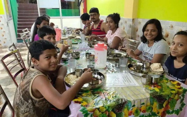 Hotel Blue Bird Nest