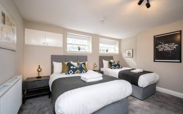 Host Apartments Picasso s Place I