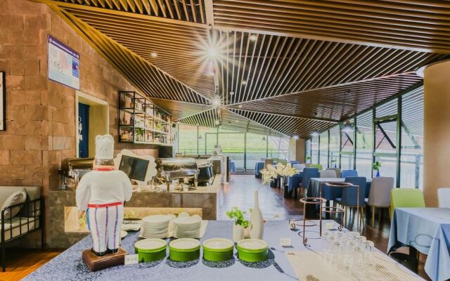 Raofoge Resort Hotel