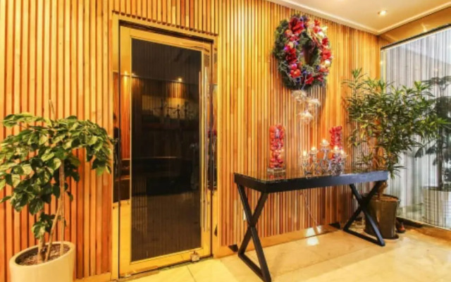 Luce Hotel