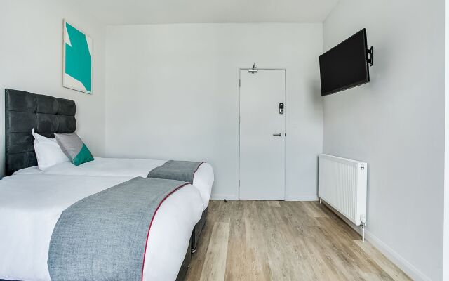 OYO Studiotel GY - Modern Hotel Apartments