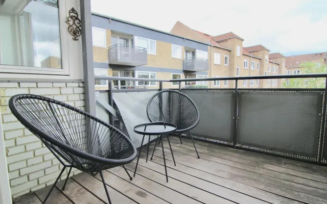 Nice 2-bed in Frederiksberg