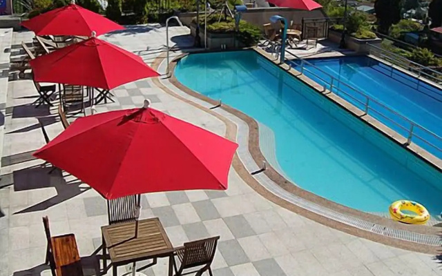 Chun Jing Hillview Villa