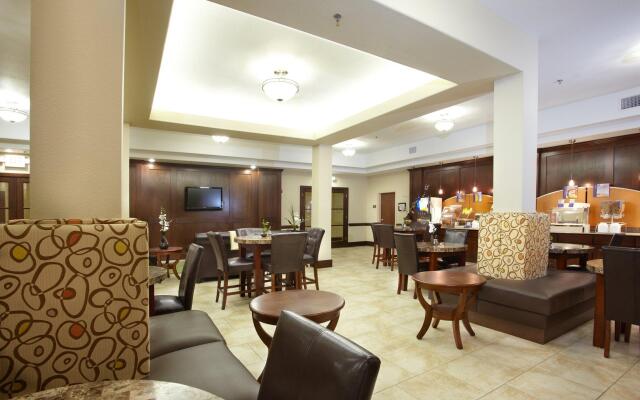 Holiday Inn Express & Suites Deer Park by IHG