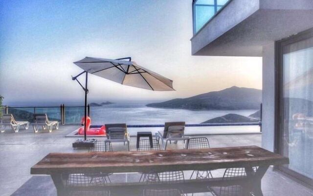 Villa Western Emilia