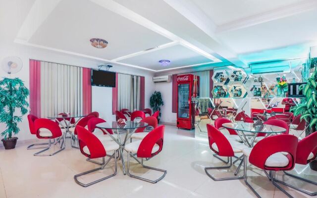 FabHotel Royal Mirage