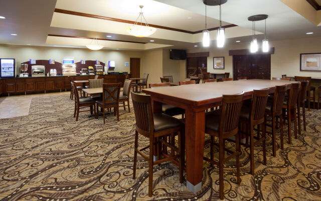 Holiday Inn Express Hotel & Suites Minneapolis SW - Shakopee, an IHG Hotel