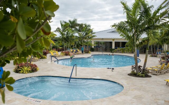 Sugarloaf Key Hotel at KOA Resort