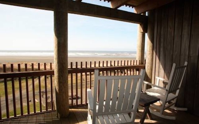 Sandpiper Beach Resort