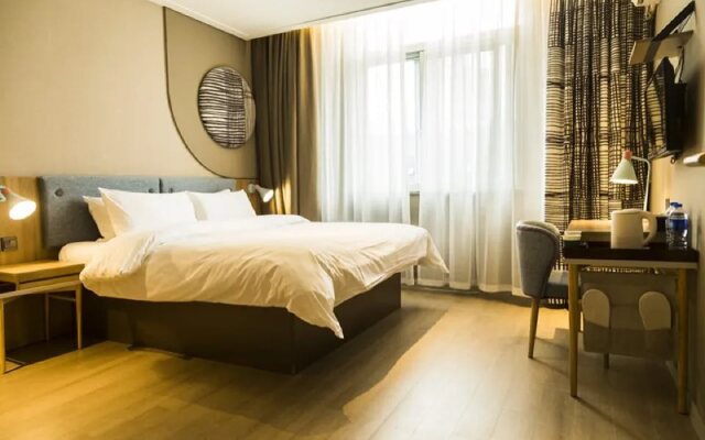 Home Inn (Bengbu Datang Park)